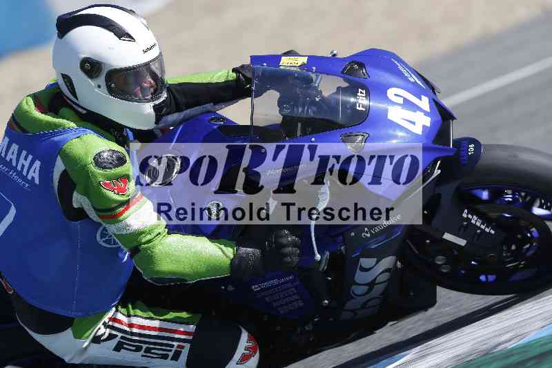 /Archiv-2024/02 29.01.-02.02.2024 Moto Center Thun Jerez/Gruppe gruen-green/42